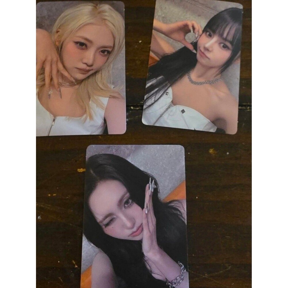 Everglow Code Album PCs